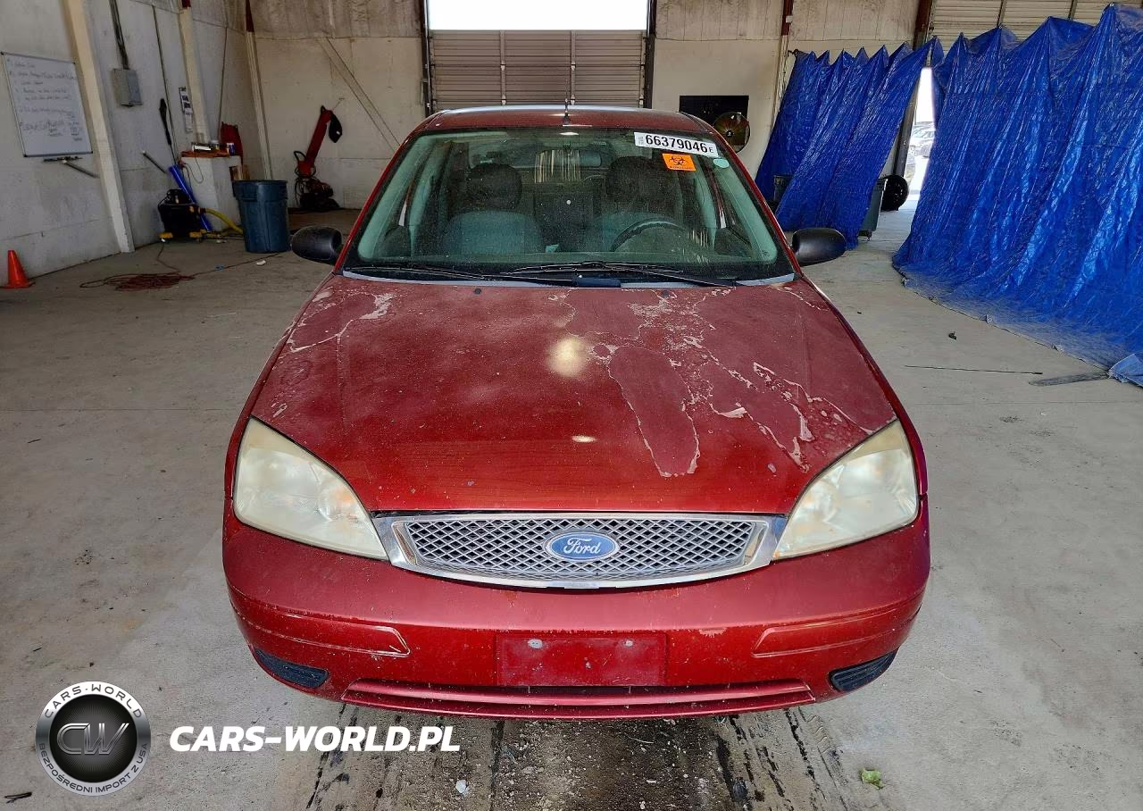 2005 Ford Focus Zx4 VIN:1FAFP34N25W181321 - 5