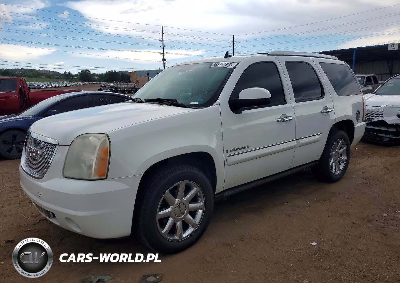 2008 GMC Yukon Denali – zdjęcie 1 z 13
