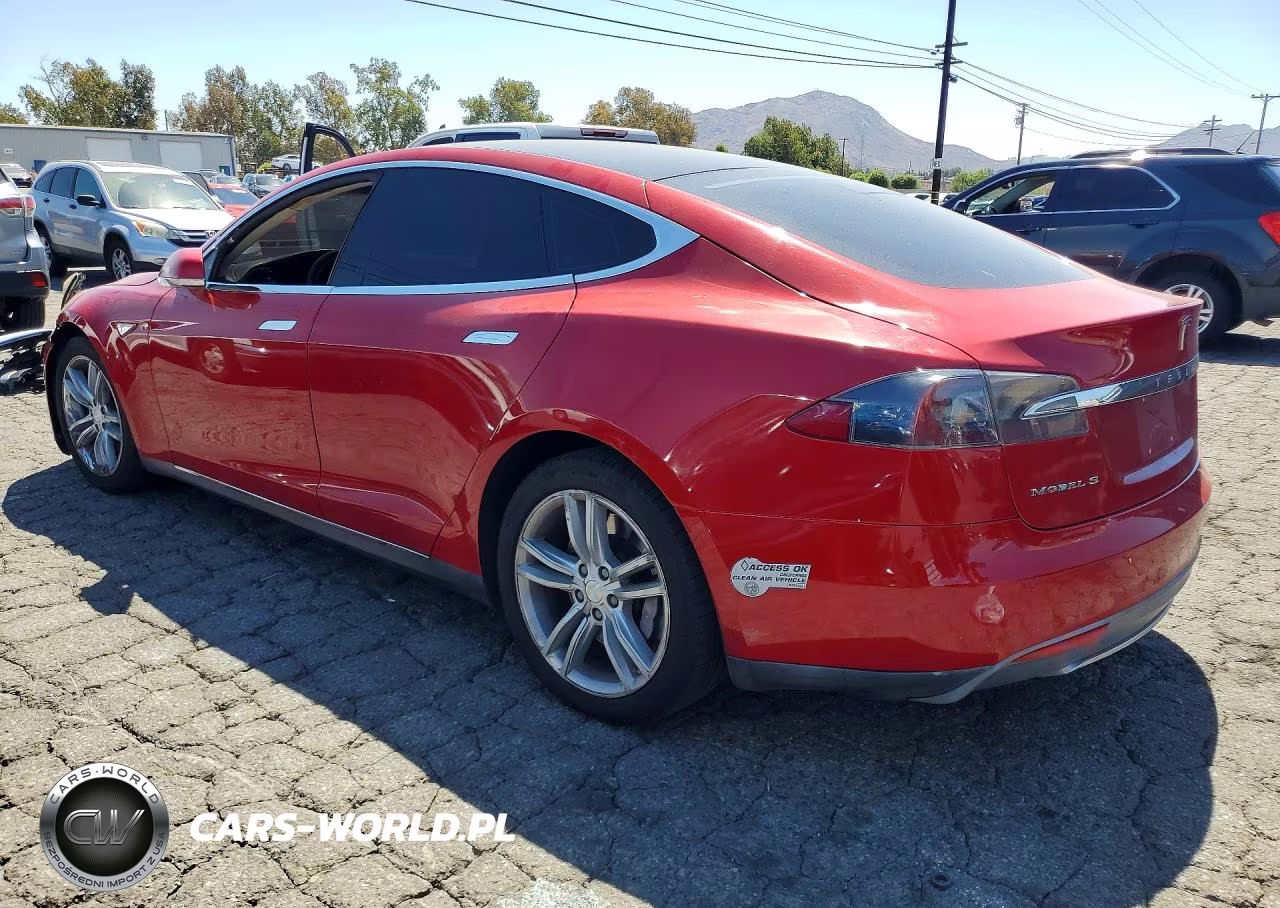 2014 Tesla Model S VIN:5YJSA1S14EFP29449 - 2
