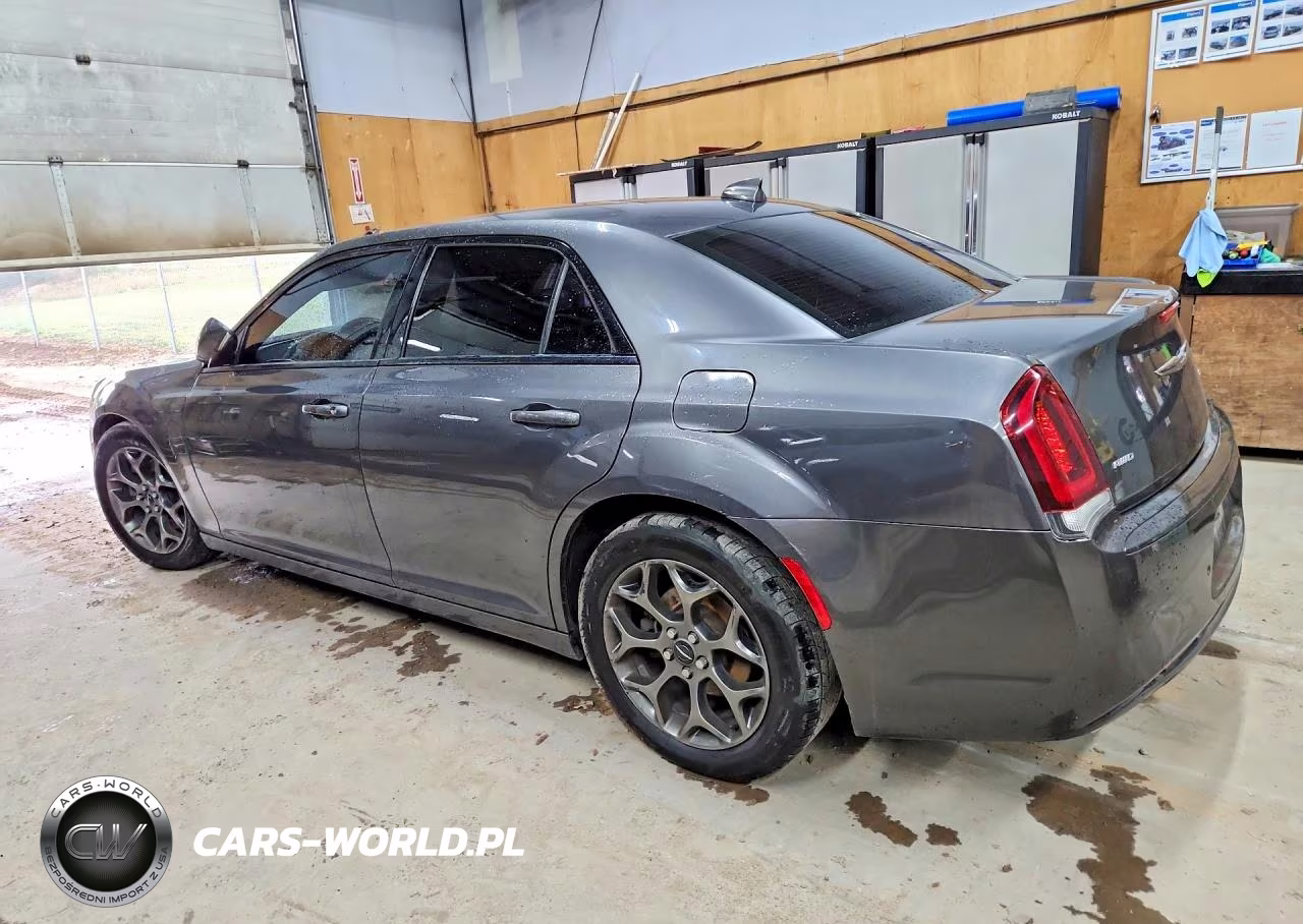 2018 Chrysler 300 S VIN:2C3CCAGGXJH296501 - 2
