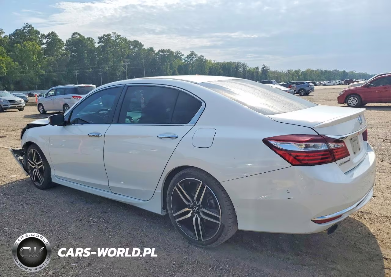 2017 Honda Accord Sport Special Edition VIN:1HGCR2F1XHA113945 - 2