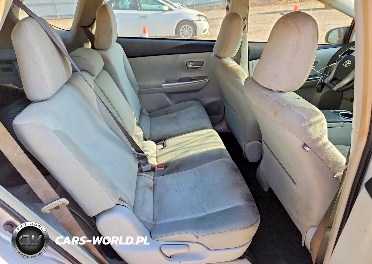 2012 Toyota Prius V Three VIN:JTDZN3EU4C3156101 - 10