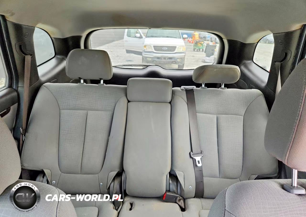 2010 Hyundai Santa Fe Gls VIN:5NMSG3ABXAH387972 - 10