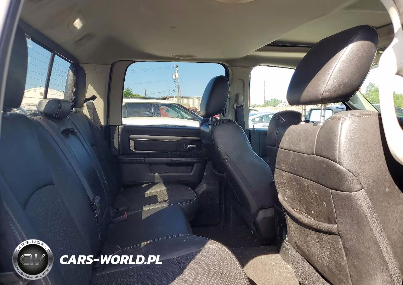 2016 Ram 1500 Sport VIN:1C6RR7MT0GS419532 - 10