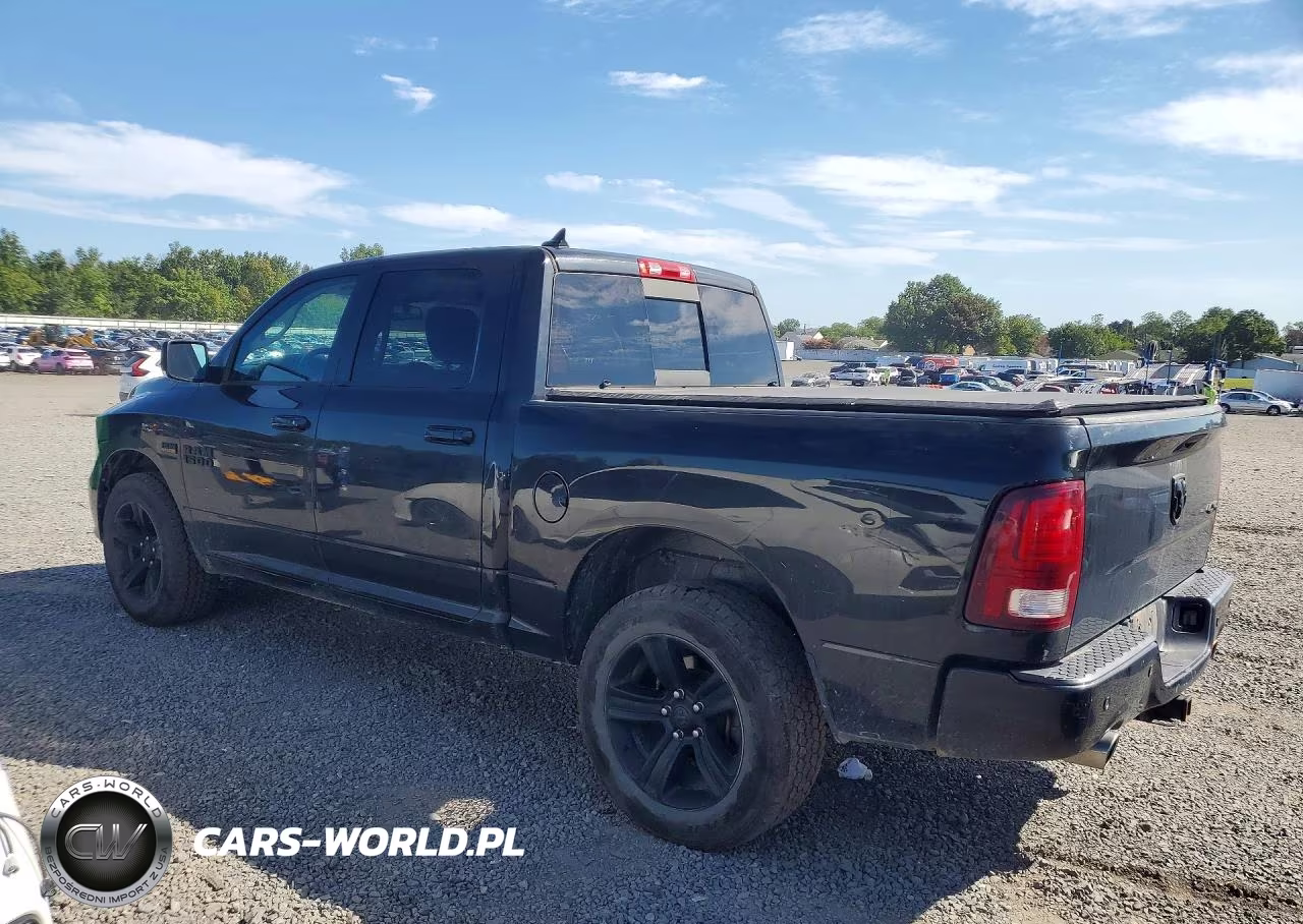 2016 Ram 1500 Sport VIN:1C6RR7MT0GS419532 - 2
