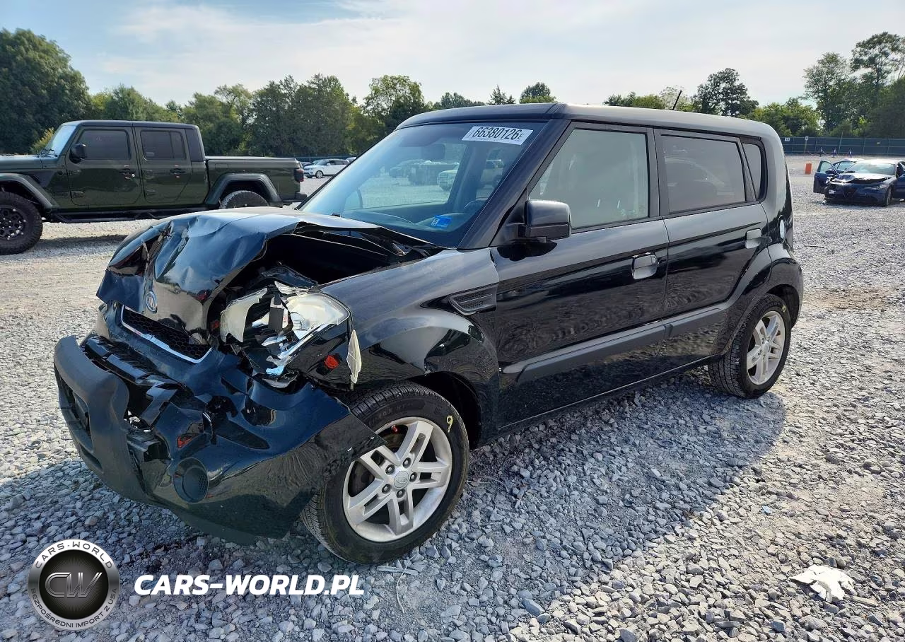 2010 Kia Soul +
