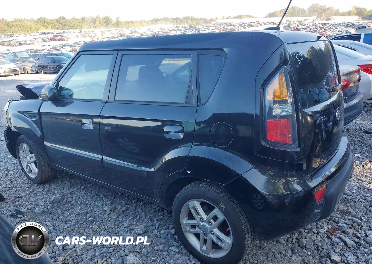 2010 Kia Soul + VIN:KNDJT2A29A7190168 - 2