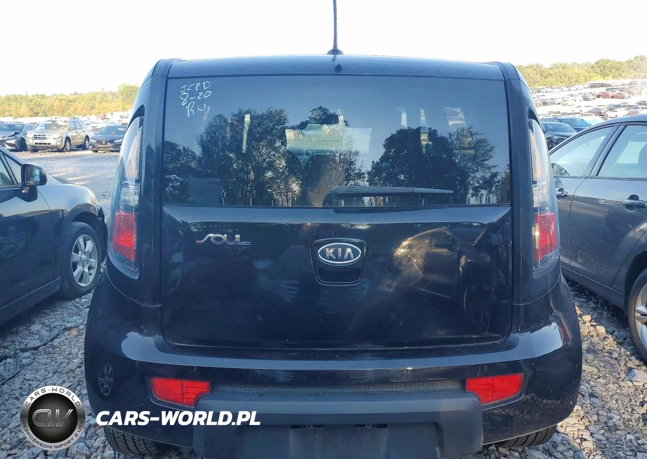 2010 Kia Soul + VIN:KNDJT2A29A7190168 - 6