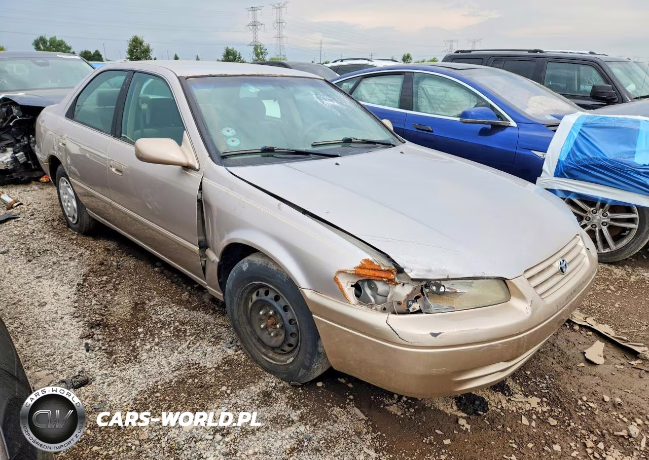 1999 Toyota Camry VIN:4T1BG22K8XU424409 - 4