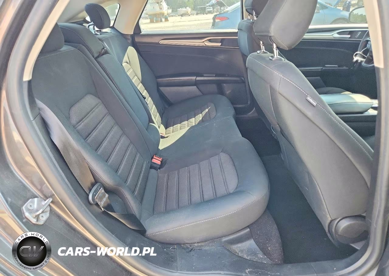 2020 Ford Fusion Se VIN:3FA6P0HD5LR184004 - 10