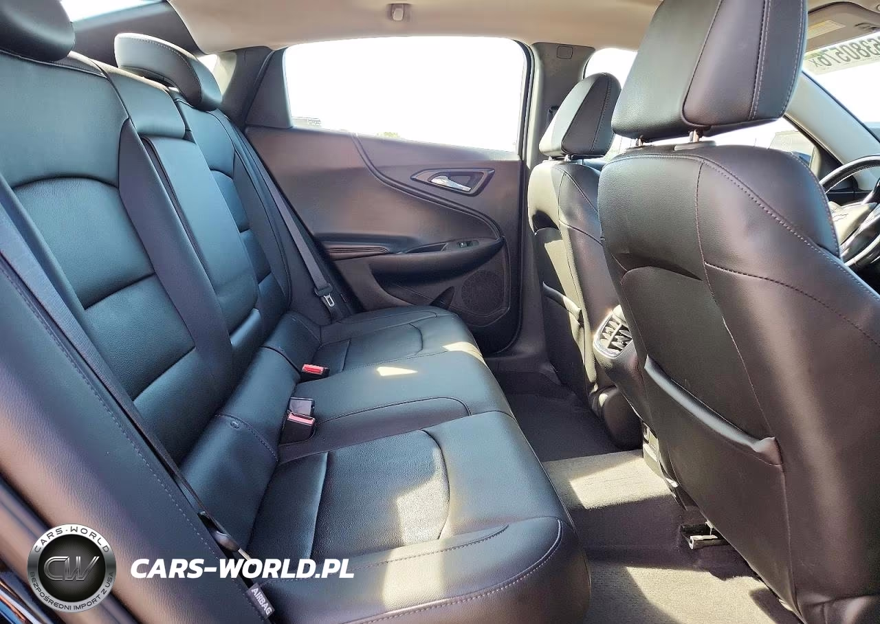 2018 Chevrolet Malibu Lt VIN:1G1ZD5STXJF234203 - 10