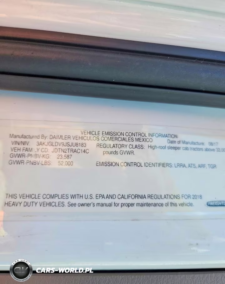 2018 Freightliner Cascadia 1 - Semi Truck VIN:3AKJGLDV9JSJU8183 - 12