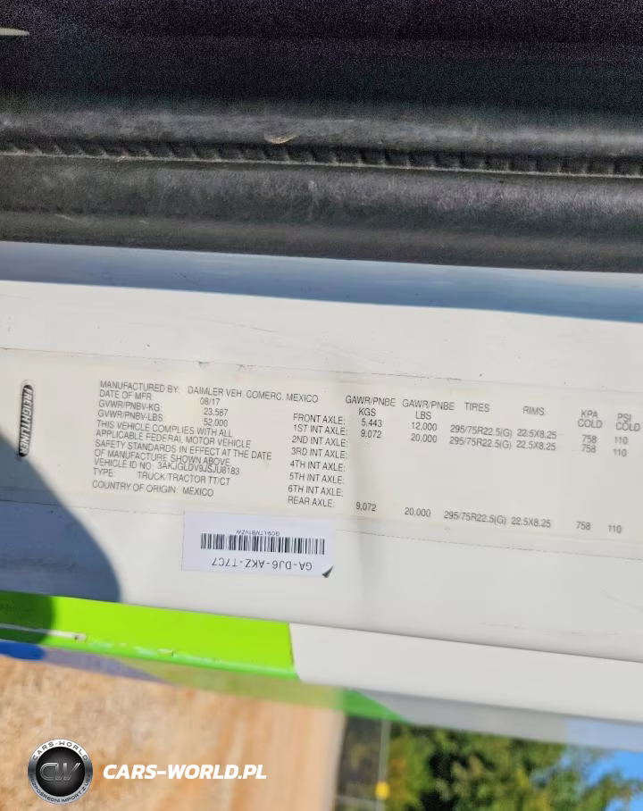 2018 Freightliner Cascadia 1 - Semi Truck VIN:3AKJGLDV9JSJU8183 - 13