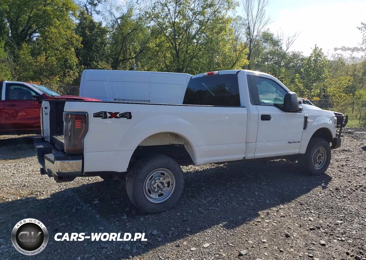 2019 Ford F250 Super Duty VIN:1FTBF2BT3KEC41065 - 3