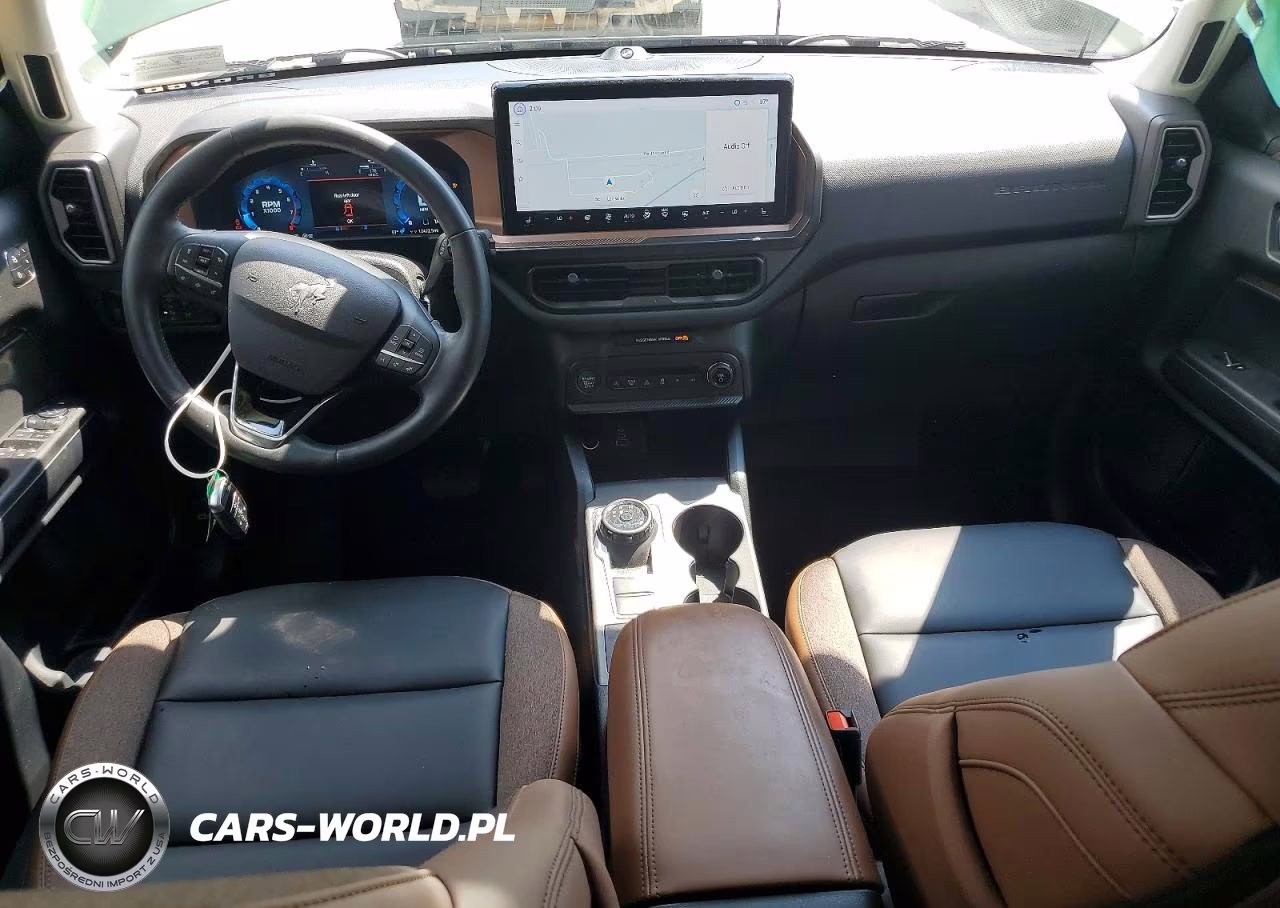 2025 Ford Bronco Sport Outer Banks VIN:3FMCR9CN8SRE20862 - 8