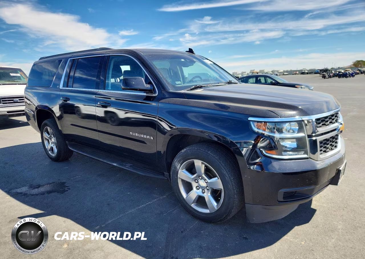 2020 Chevrolet Suburban C1500 Lt VIN:1GNSCHKCXLR160867 - 4