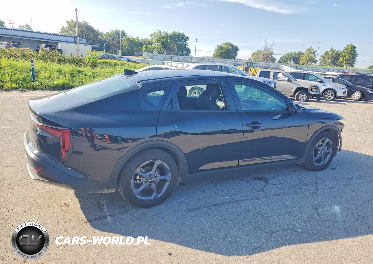 2026 Kia K4 Lxs VIN:3KPFT4DE7TE286827 - 3