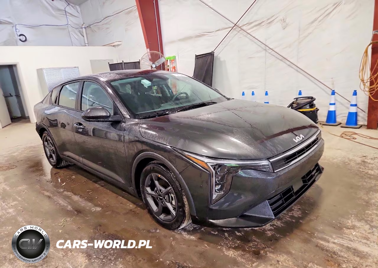2026 Kia K4 Lxs VIN:3KPFT4DE2TE251550 - 4
