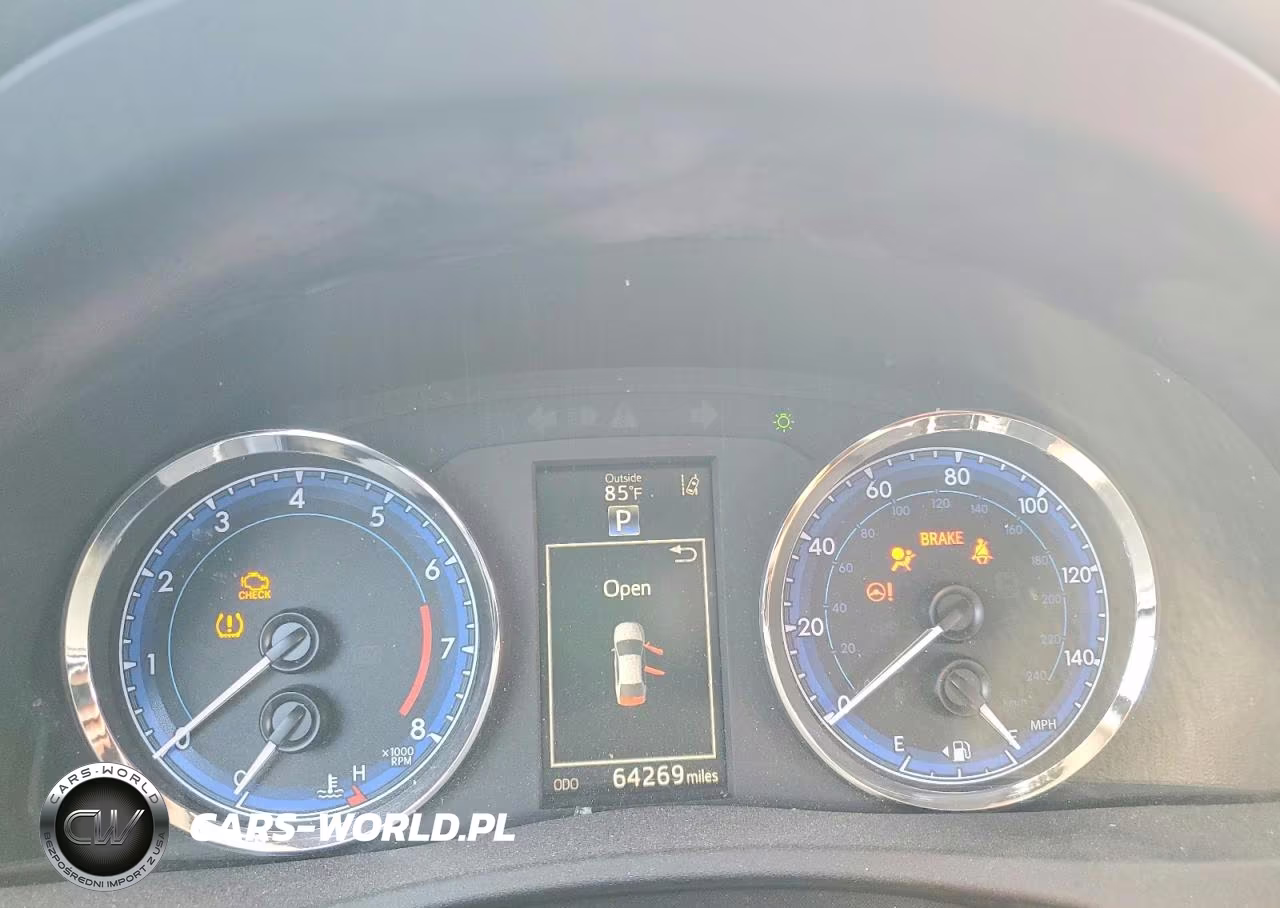 2017 Toyota Corolla Se VIN:2T1BURHE2HC863109 - 9
