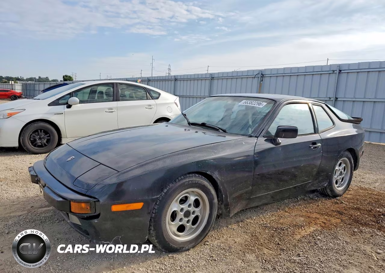 1985 Porsche 944 – zdjęcie 1 z 12
