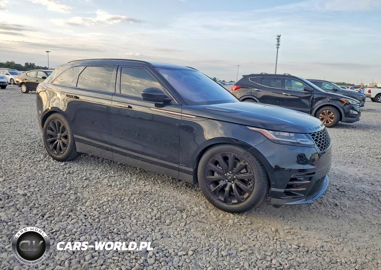 2018 Land Rover Range Rover Velar R-Dynamic Se VIN:SALYL2RV2JA756163 - 4