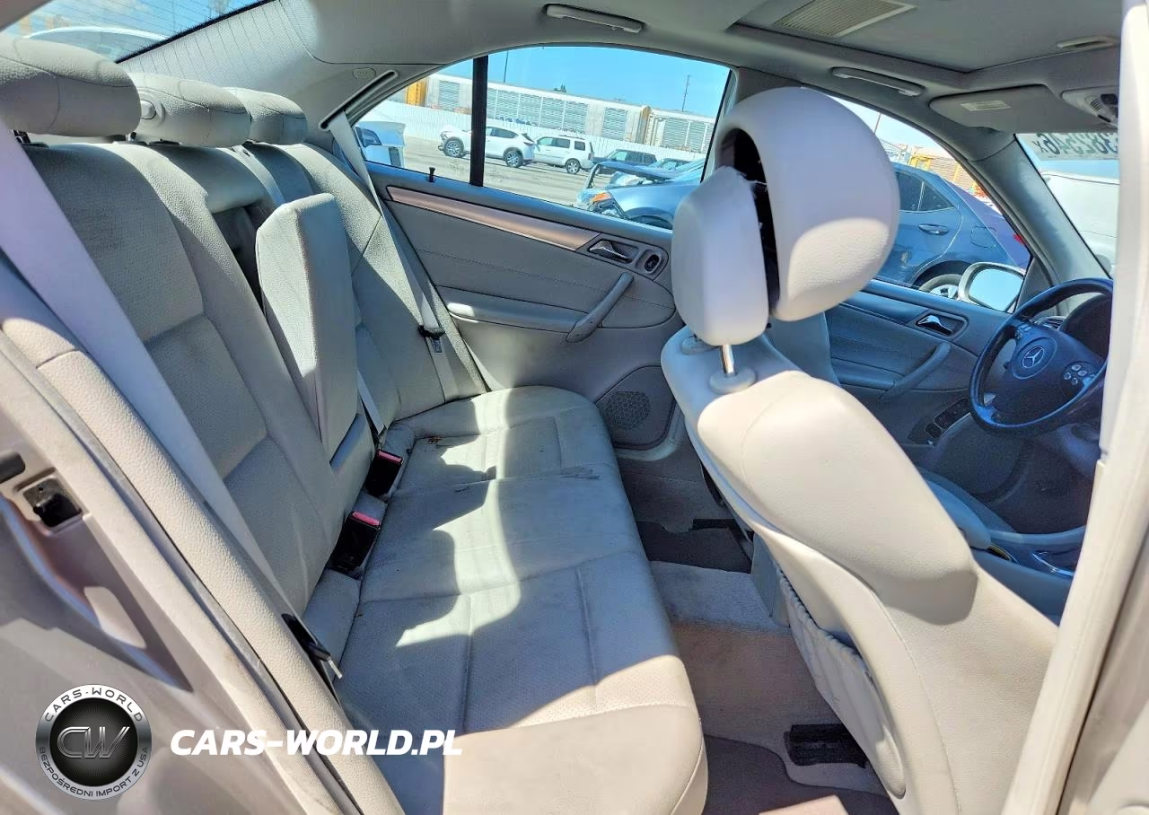 2006 Mercedes-Benz C 230 VIN:WDBRF52H06A836303 - 10