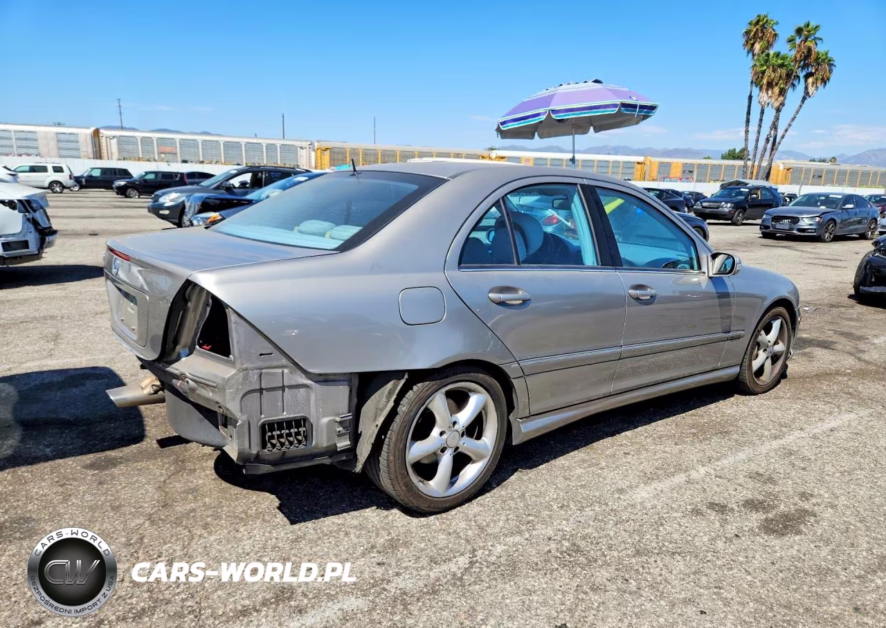 2006 Mercedes-Benz C 230 VIN:WDBRF52H06A836303 - 3