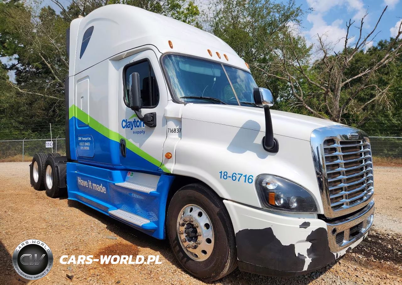 2018 Freightliner Cascadia 1 - Semi Truck VIN:3AKJGLDV8JSKA6716 - 4