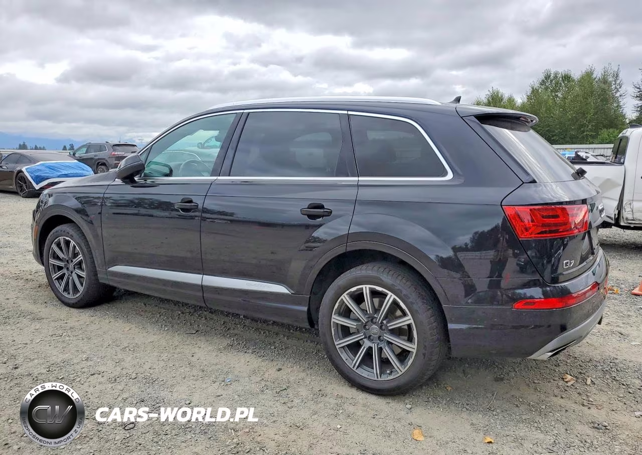 2017 Audi Q7 Premium Plus VIN:WA1LAAF70HD017559 - 2