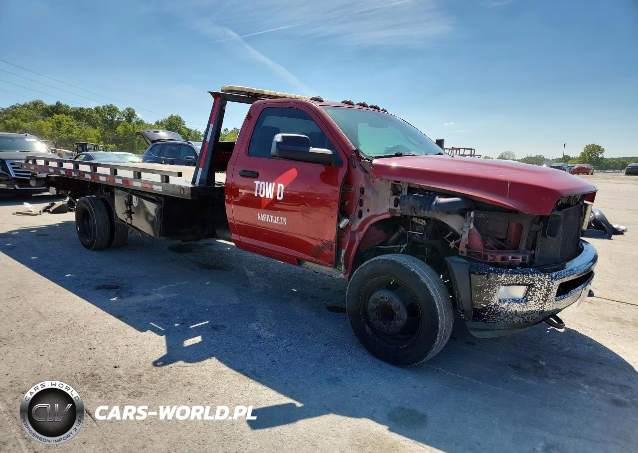 2017 Ram 5500 VIN:3C7WRMDLXHG789389 - 4