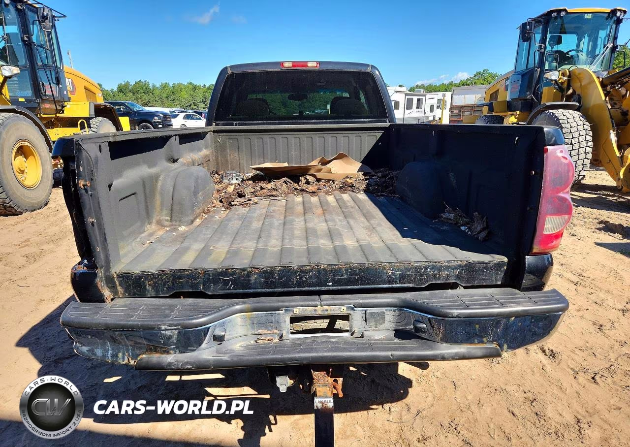 2003 Chevrolet Silverado 2500 VIN:1GCHK29U13E146722 - 6