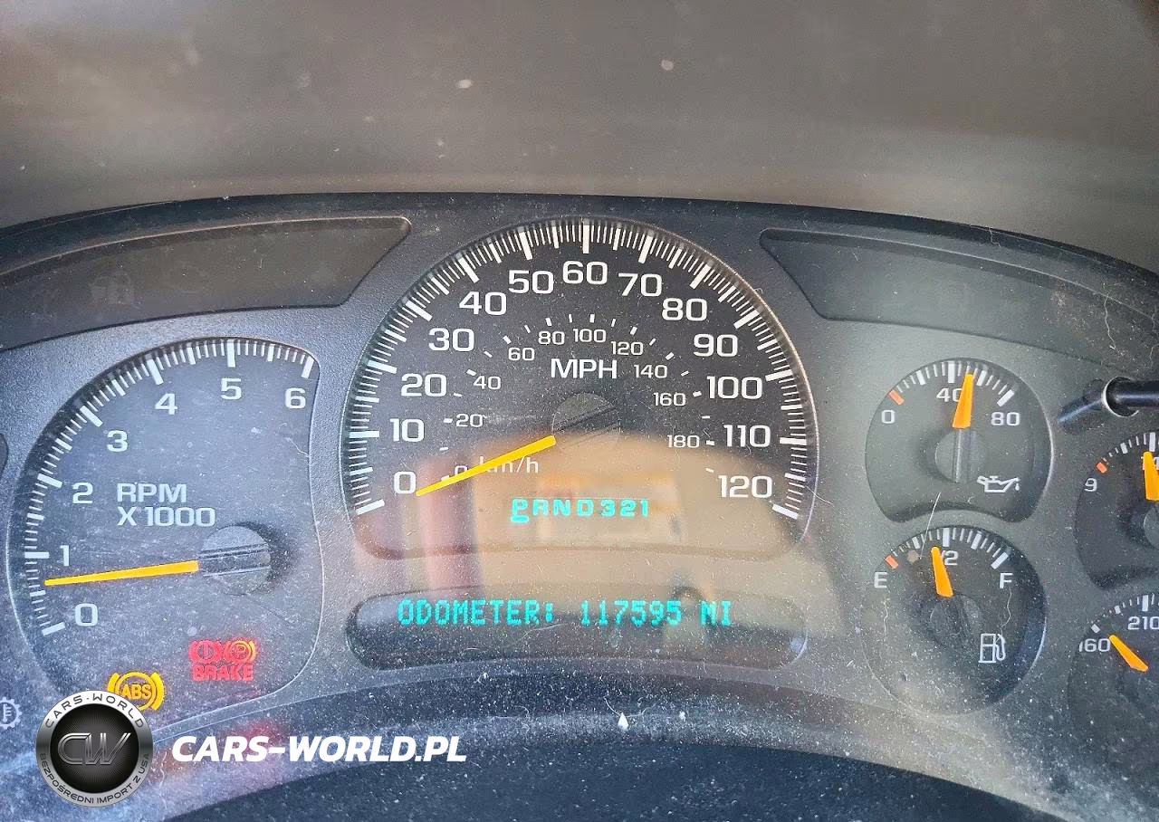 2003 Chevrolet Silverado 2500 VIN:1GCHK29U13E146722 - 9
