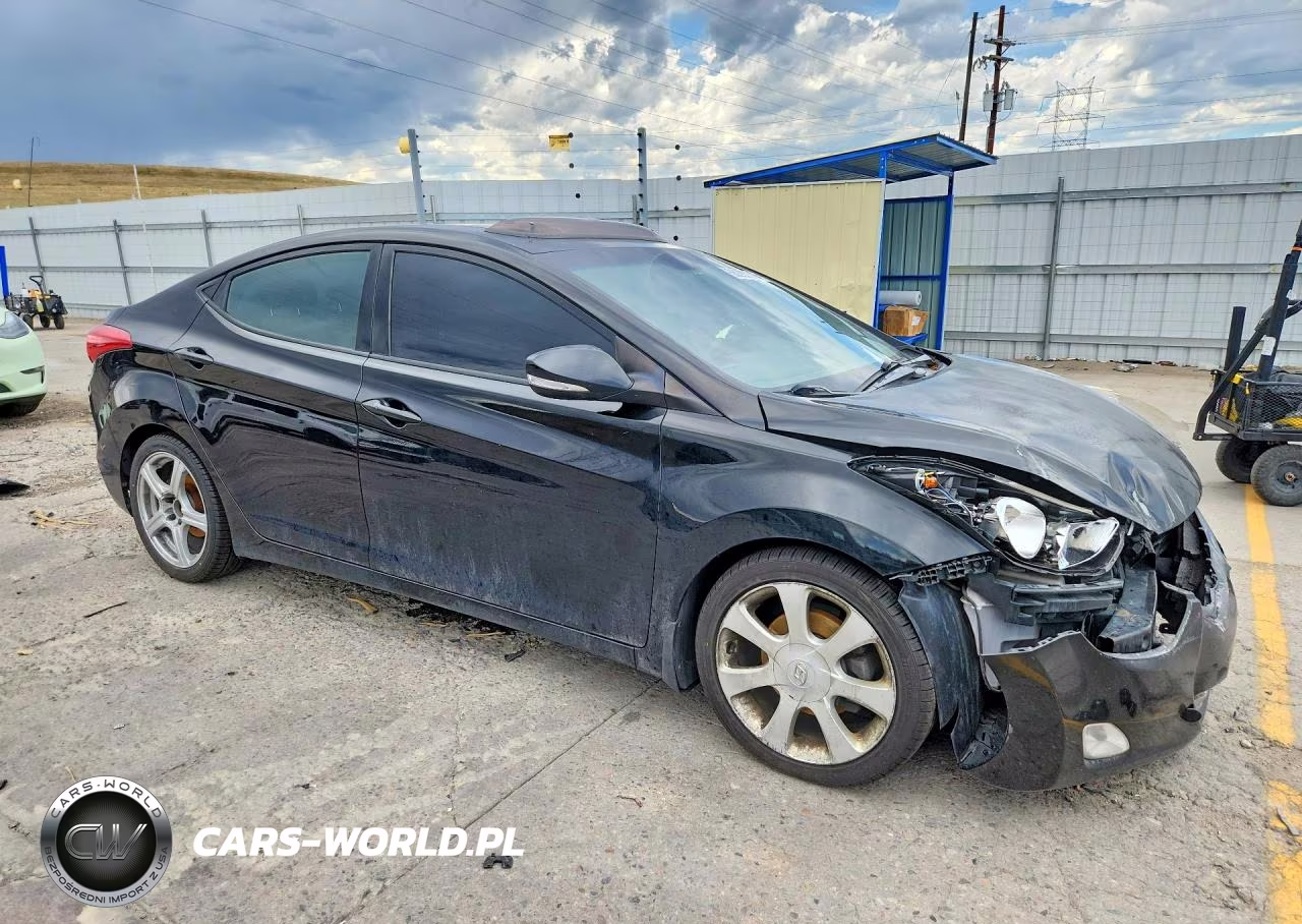 2013 Hyundai Elantra Limited VIN:KMHDH4AE7DU741395 - 4