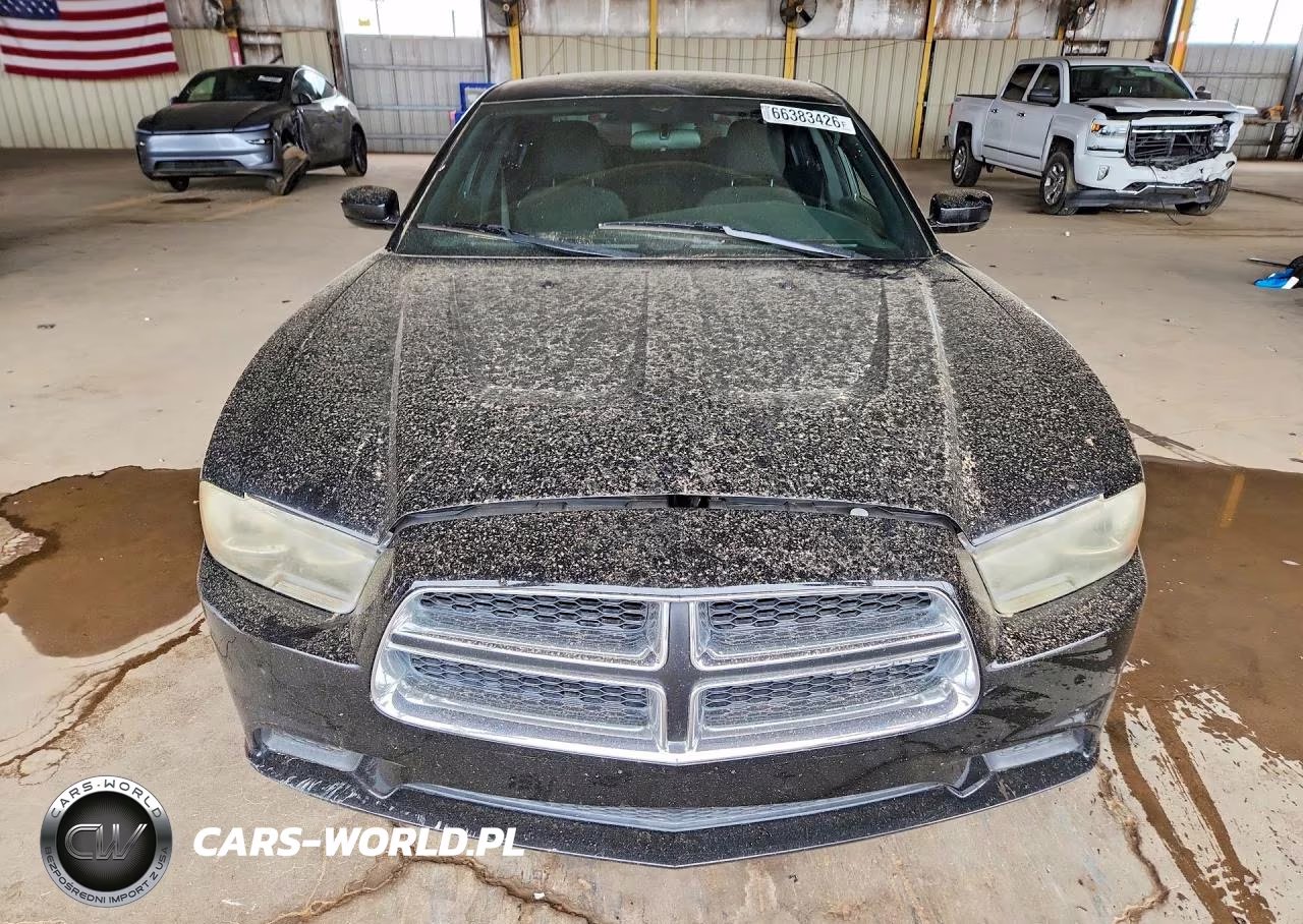 2012 Dodge Charger VIN:2C3CDXBGXCH120025 - 5