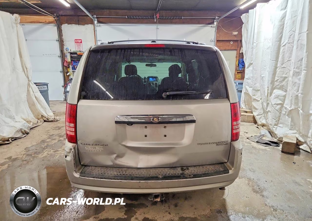 2010 Chrysler Town & Country Touring VIN:2A4RR5D19AR286767 - 6