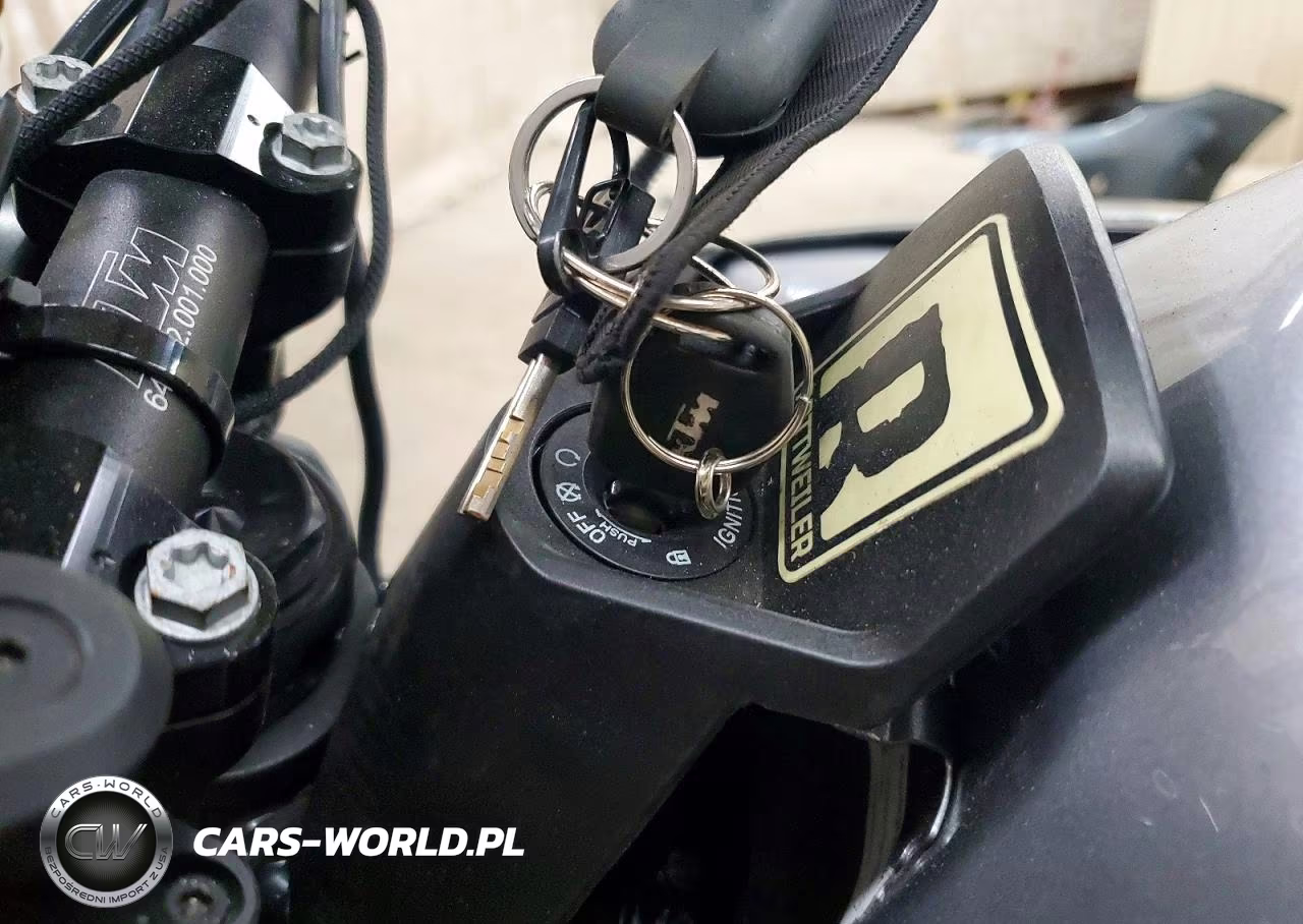 2019 Ktm 790 Duke VIN:VBKTU6405KM744444 - 8