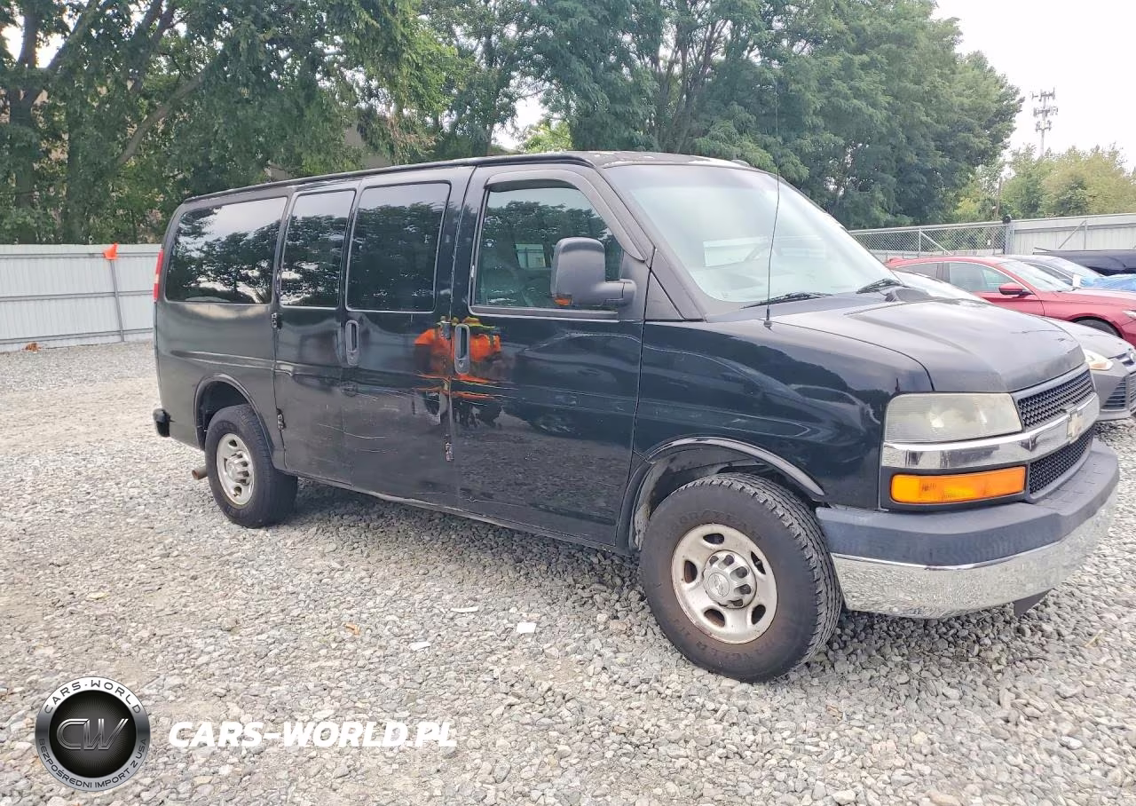 2015 Chevrolet Express G2500 Ls VIN:1GAWGPFG1F1285824 - 4
