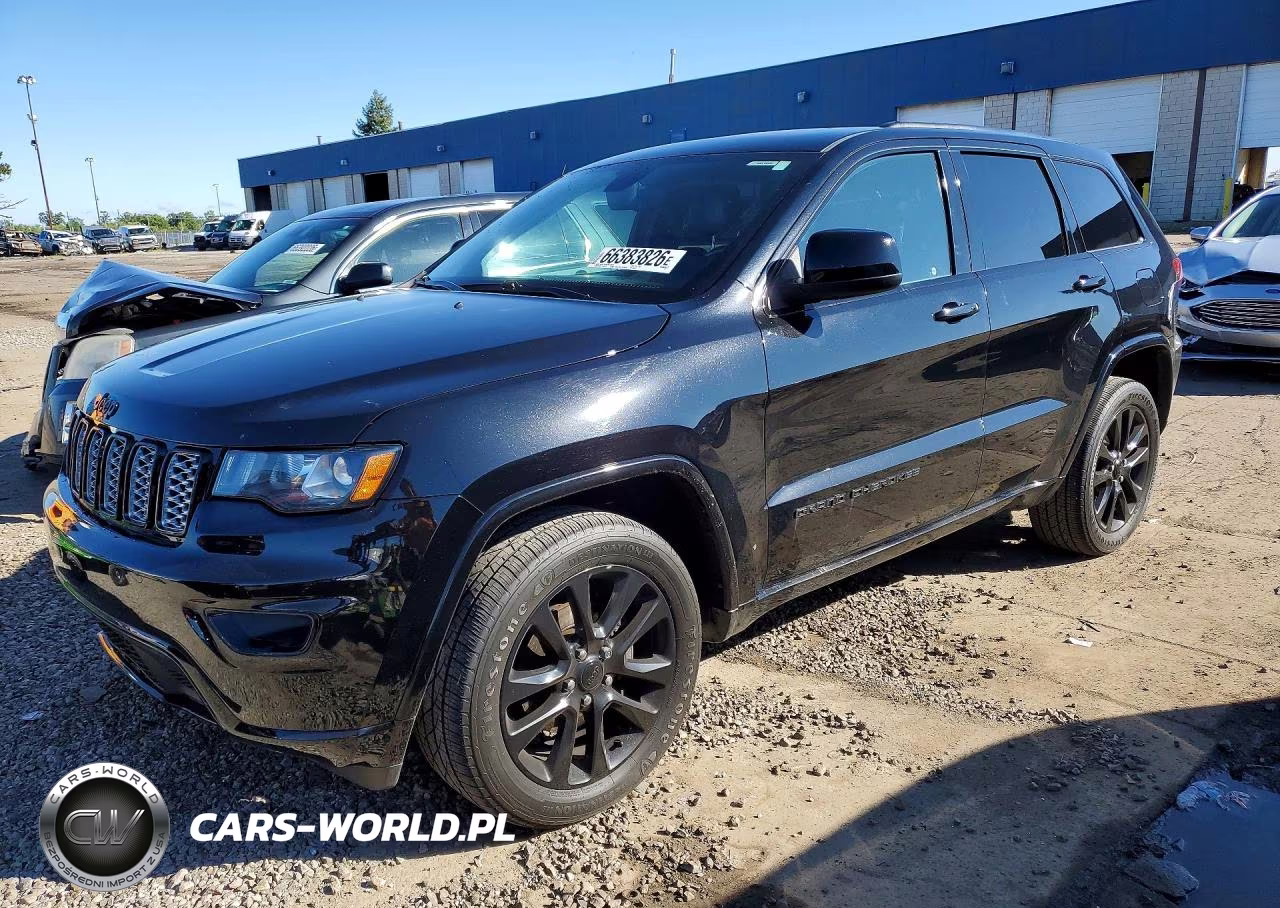 2019 Jeep Grand Cherokee Laredo