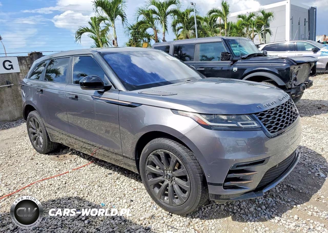 2019 Land Rover Range Rover Velar R-Dynamic Se VIN:SALYL2EX2KA794520 - 4