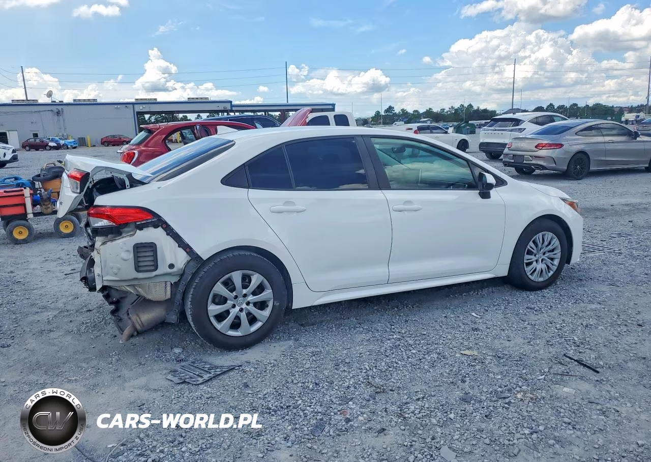 2021 Toyota Corolla Le VIN:5YFEPMAE8MP243229 - 3