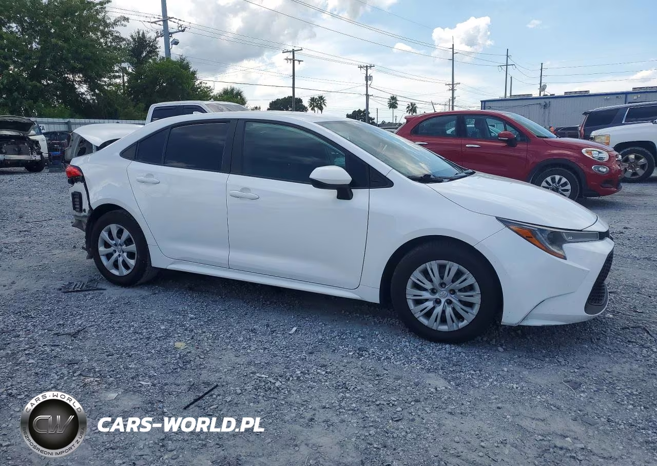 2021 Toyota Corolla Le VIN:5YFEPMAE8MP243229 - 4