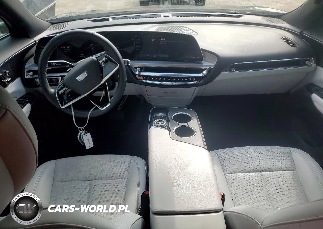 2024 Cadillac Lyriq Luxury VIN:1GYKPPRL3RZ102972 - 8