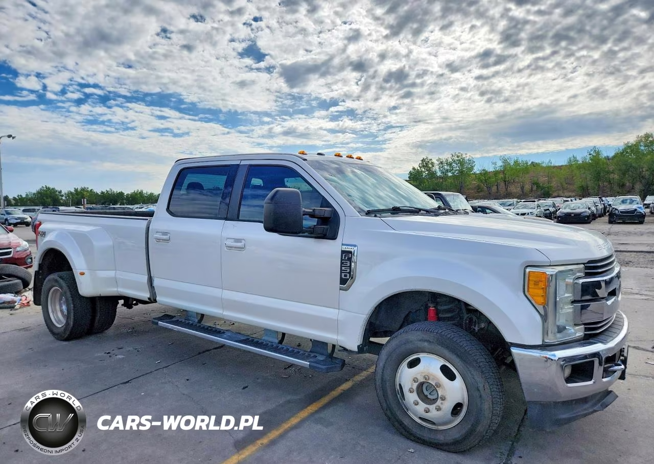 2017 Ford F350 Super Duty VIN:1FT8W3DTXHEB69108 - 4