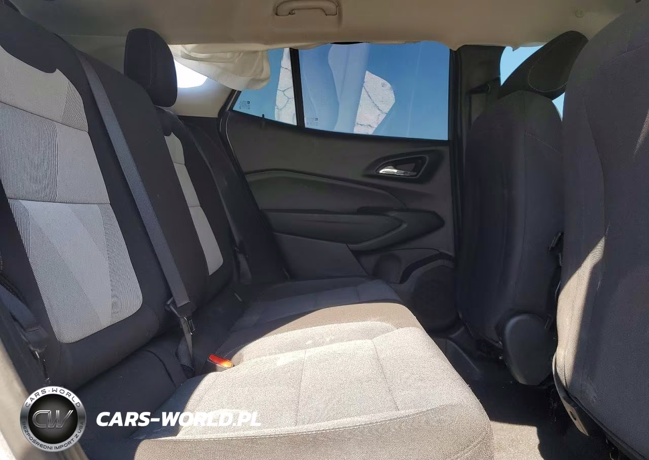 2024 Chevrolet Trax Ls VIN:KL77LFE27RC088301 - 11