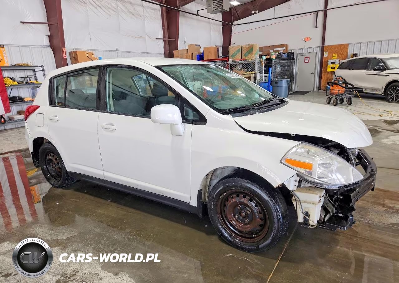 2010 Nissan Versa 1.8 S VIN:3N1BC1CP5AL371290 - 4