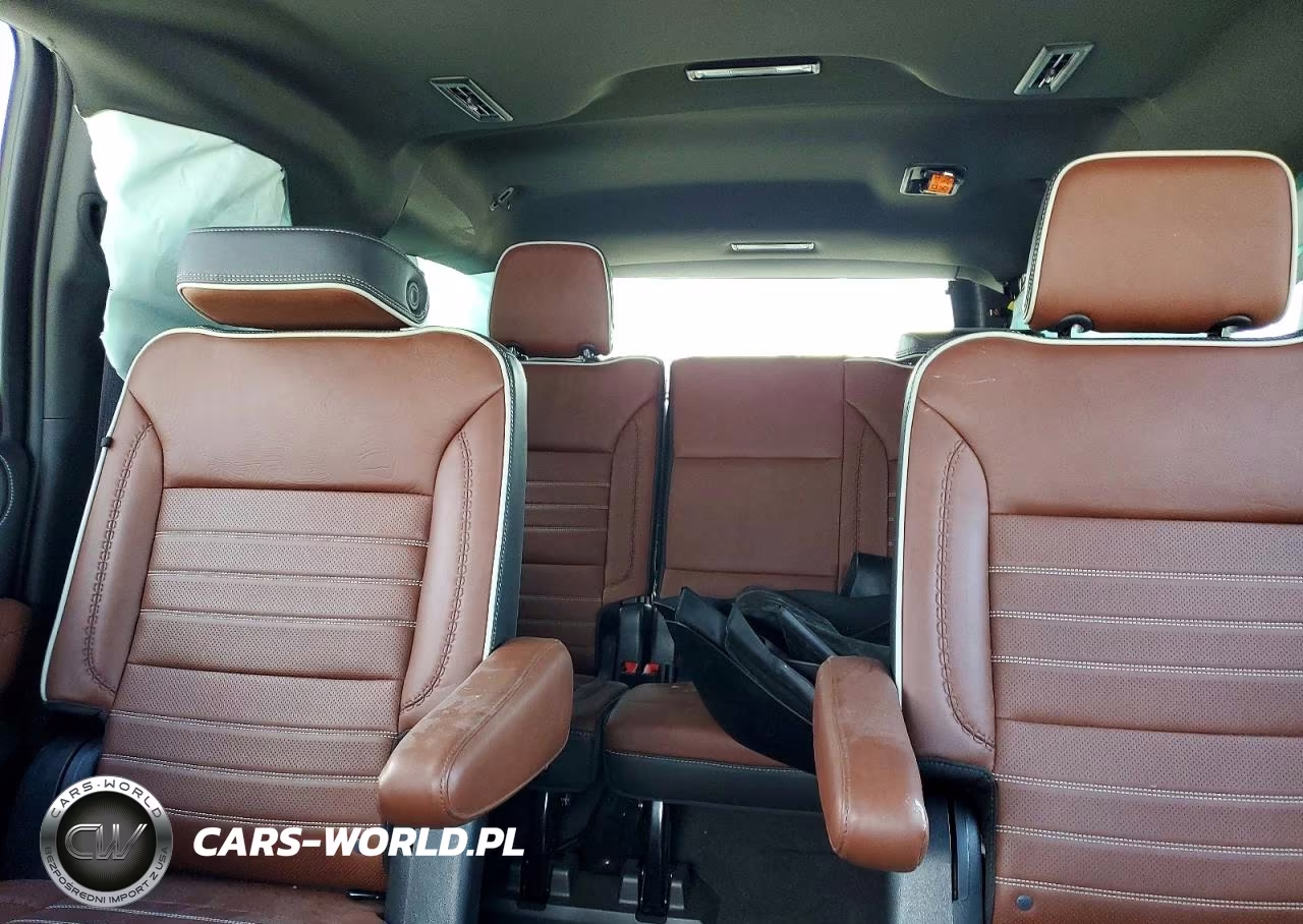 2023 GMC Yukon Xl Denali Ultimate VIN:1GKS2KKT0PR257630 - 10