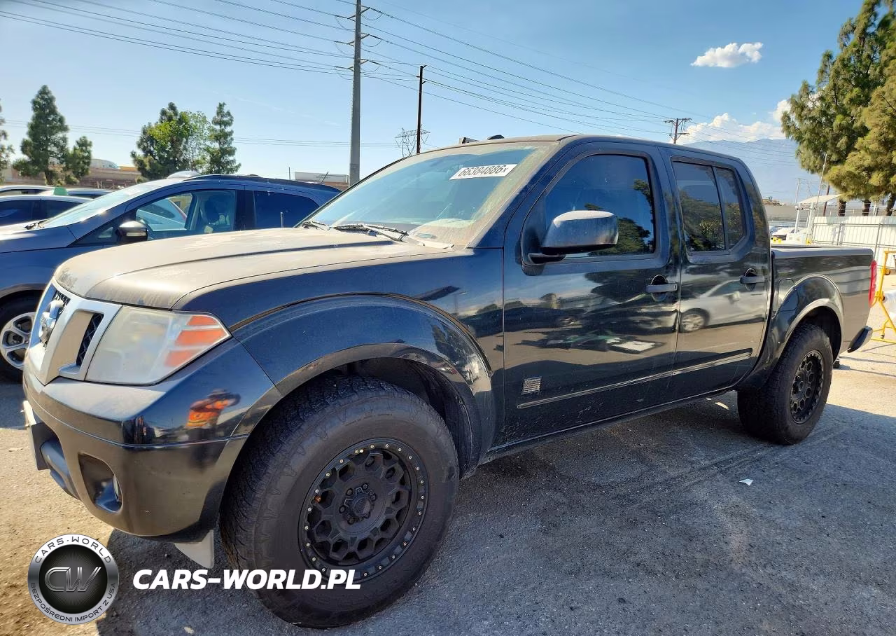 2017 Nissan Frontier Desert Runner