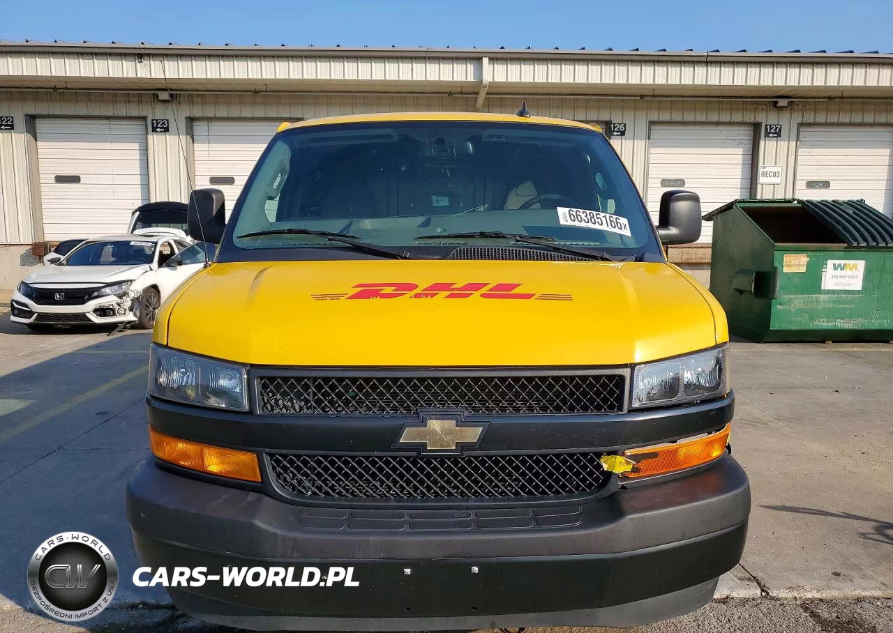 2021 Chevrolet Express G2500 VIN:1GCWGAFP5M1173805 - 5