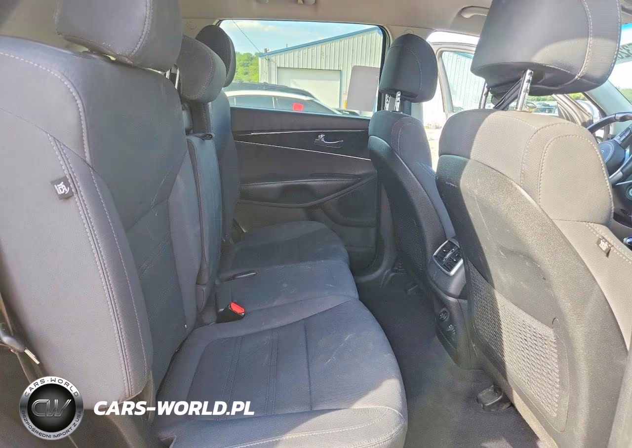 2017 Kia Sorento Lx VIN:5XYPGDA32HG210745 - 11