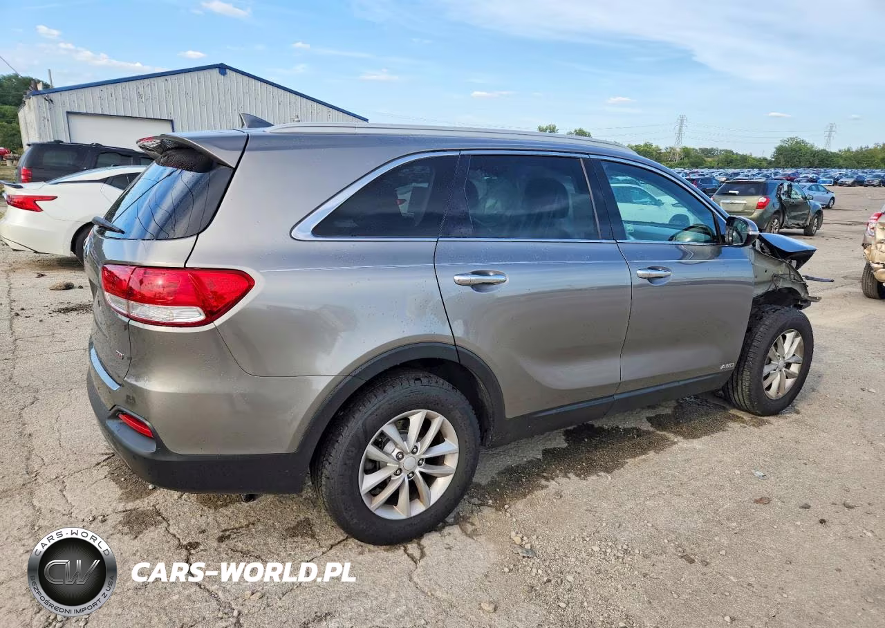 2017 Kia Sorento Lx VIN:5XYPGDA32HG210745 - 3
